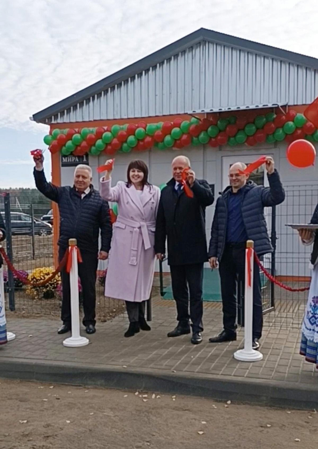 6 ноября в Мостовском районе открылся первый модульный фельдшерско-акушерский пункт в деревне Голубы. 